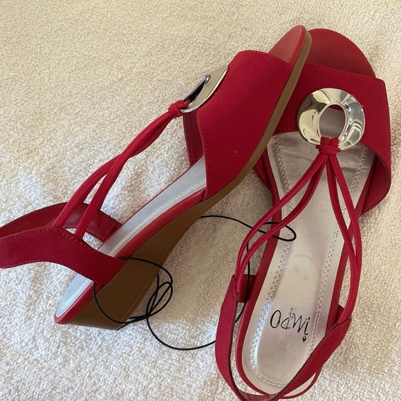 Elegant red sandals - new - Picture 4 of 4